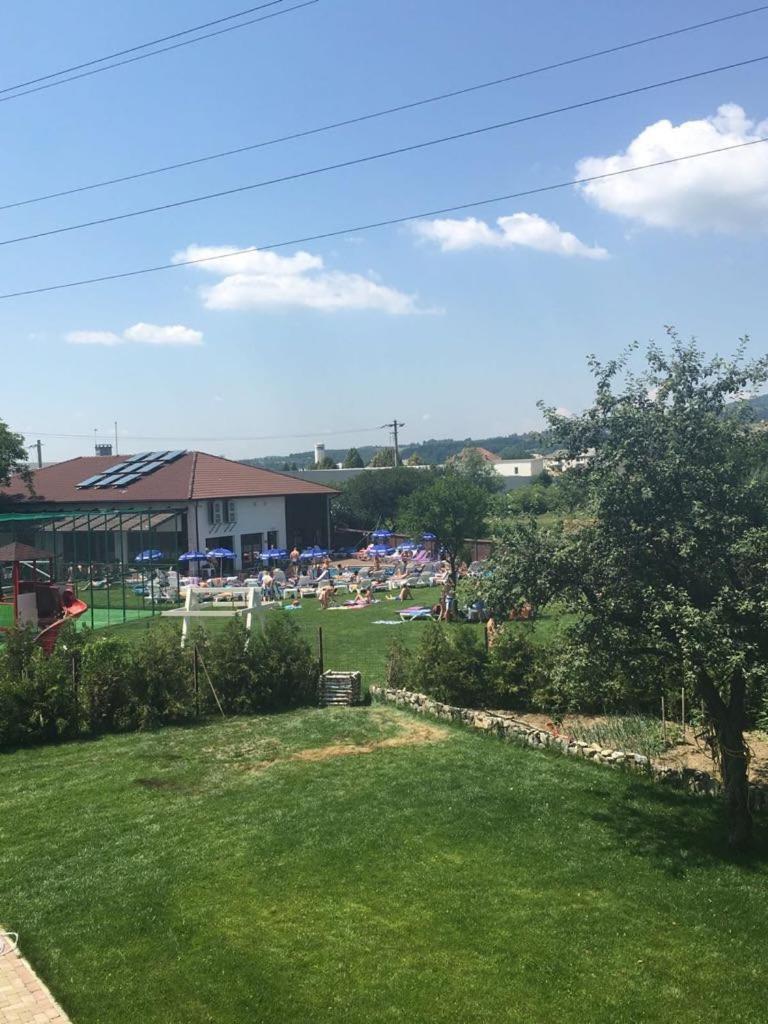 Hotel Pensiunea Ursa Bistrita Bargaului Exterior foto